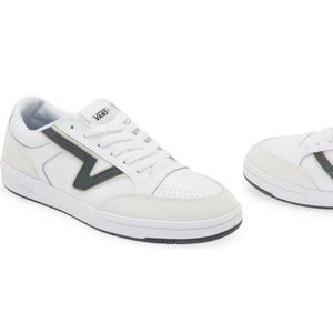 NWOT Vans Lowland Low Top Sneaker